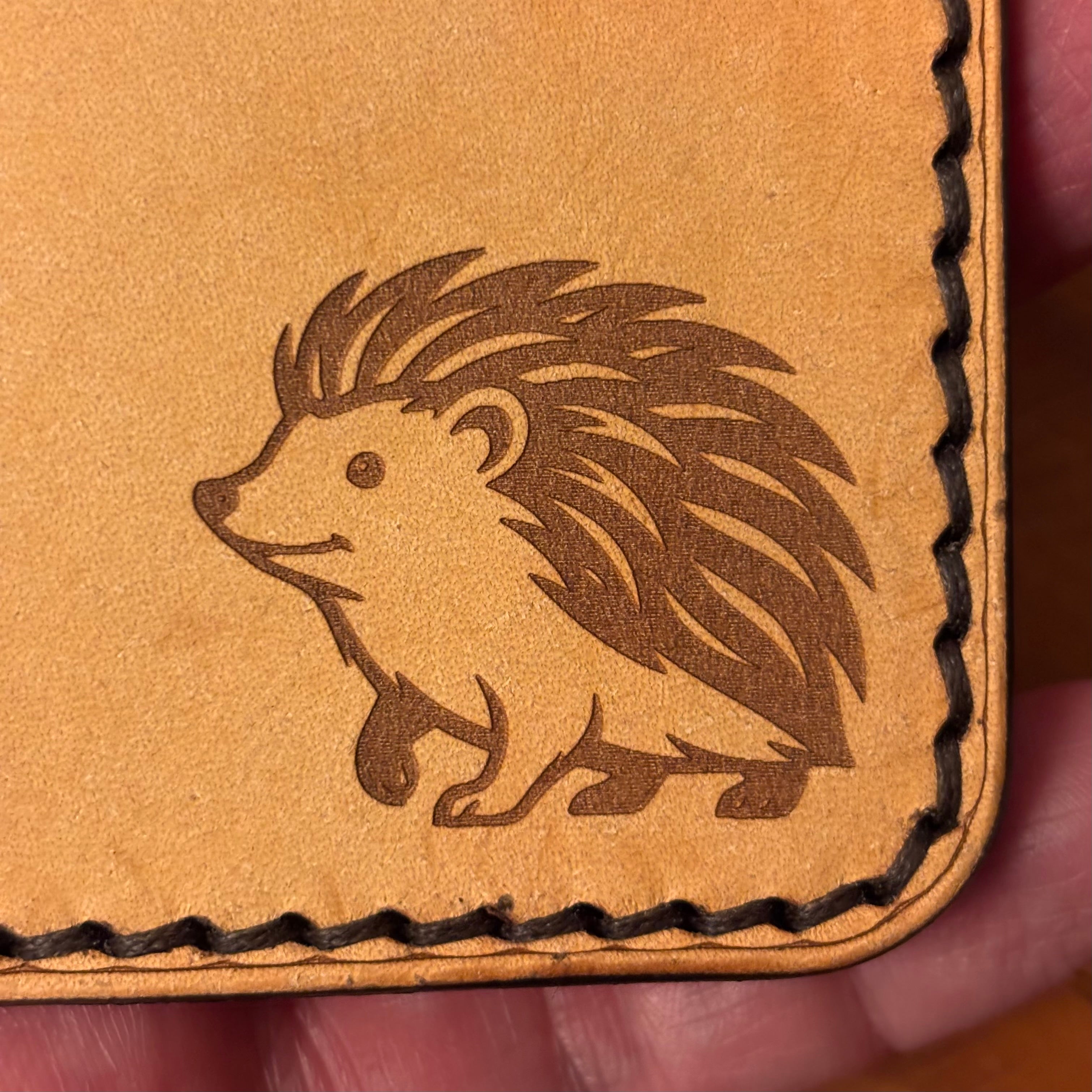 Leather EDC Hedgehog Engraved Card Wallet - Bone & Castanga - Hand Stitched