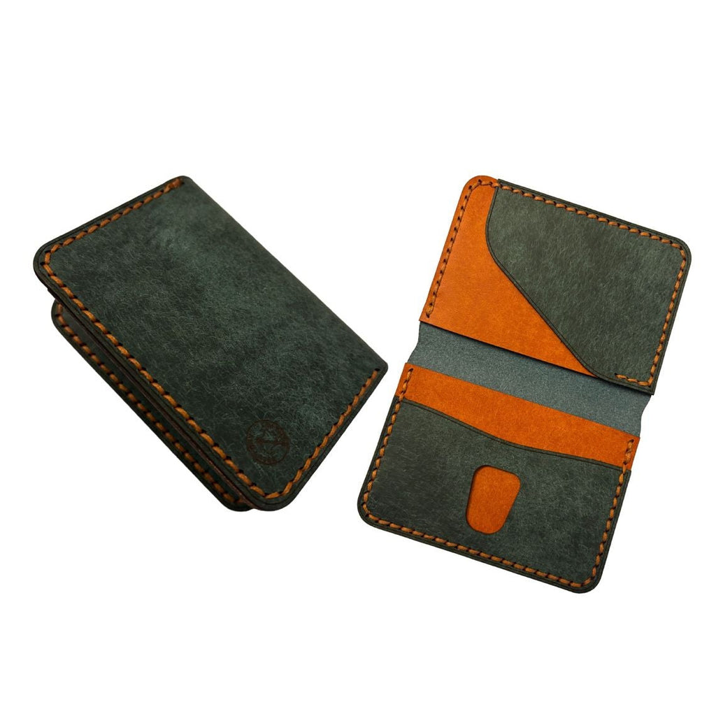 Bi-Fold Two-Tone Leather Card Holder - Patrolio & Olmo | Hand-Stitched